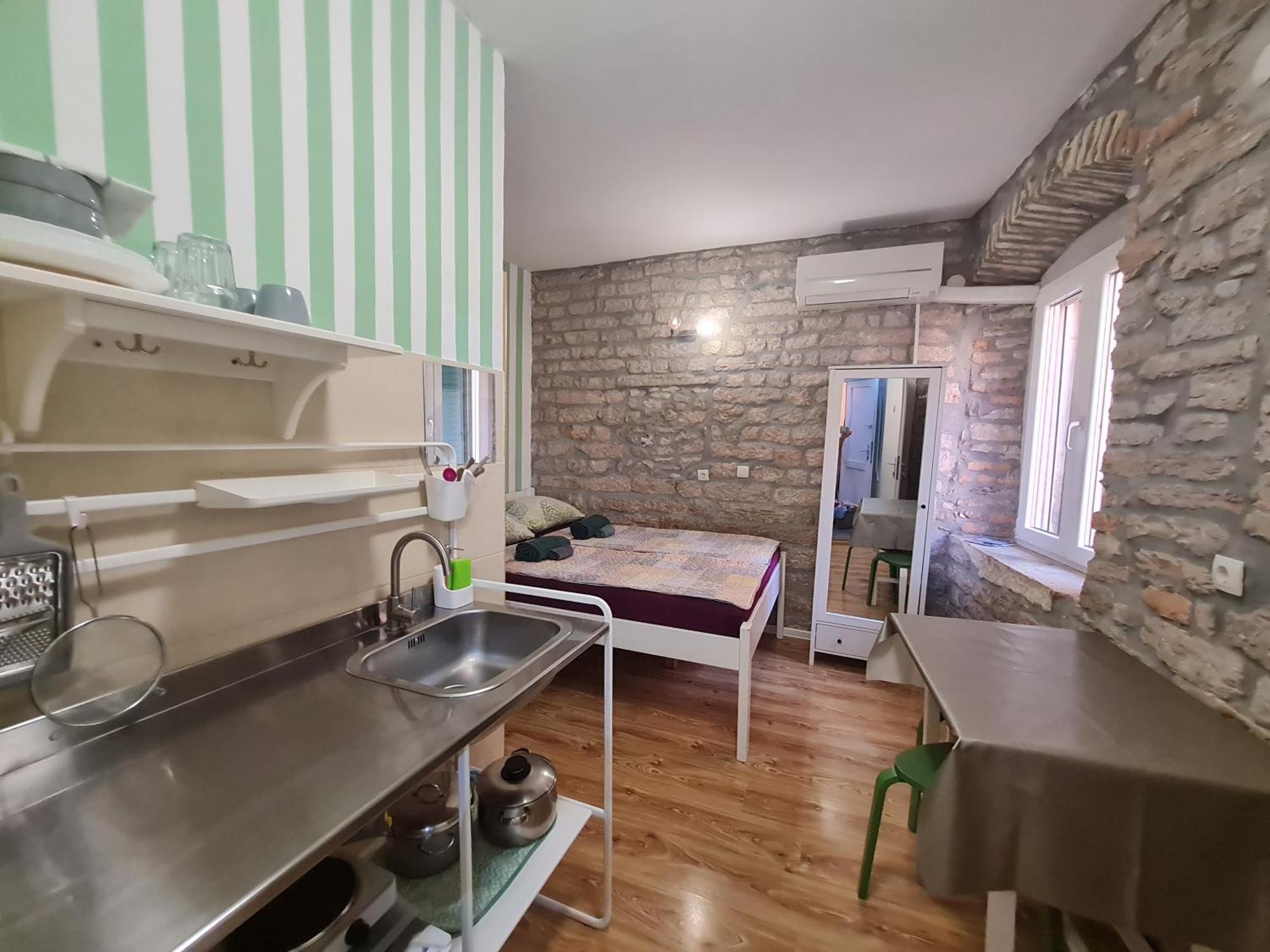 Rooms & Studio Apartments Šibenik Værelse billede
